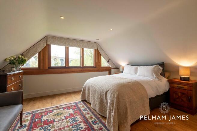 Principal Bedroom, The Thatch, Harringworth
