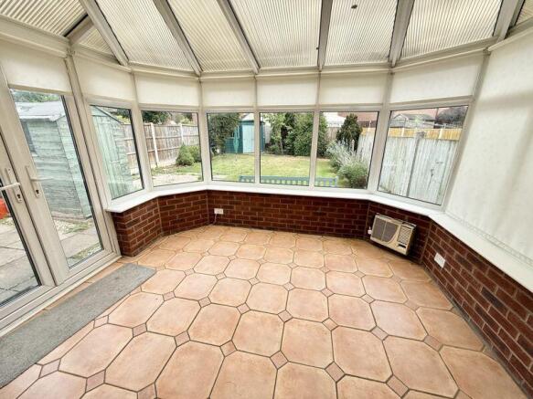 Marlborough Court, Sundorne, Shrewsbury, SY1 4SR photo 4