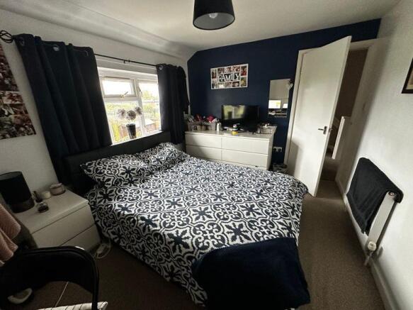 bedroom one.jpg