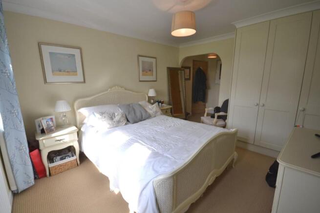 bed 1