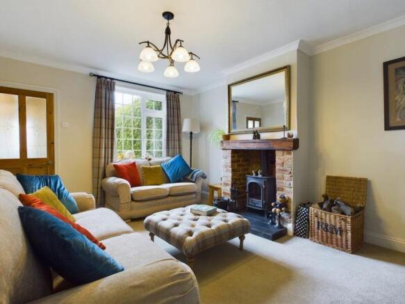 Sitting room alternative view