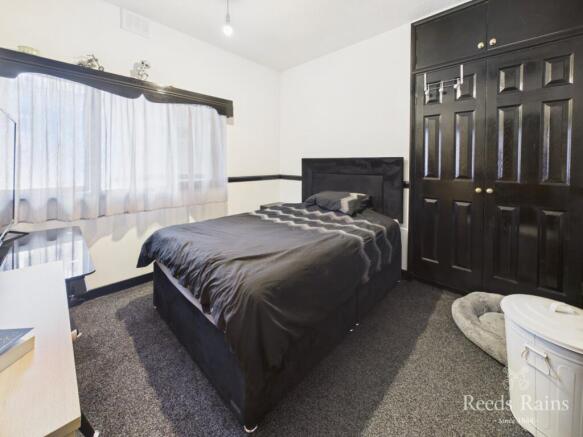 3 bed Terraced for sale Image 8
