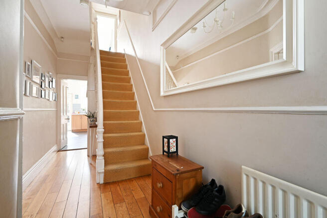 4 bed Terraced for sale Image 10