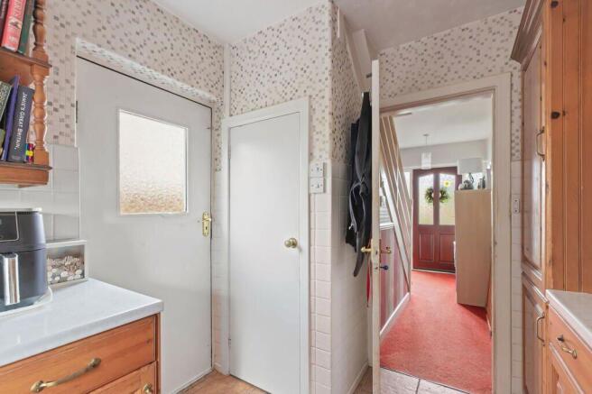 3 bed Semi-Detached for sale Image 8