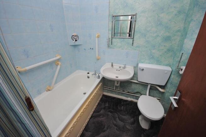 Bathroom / WC