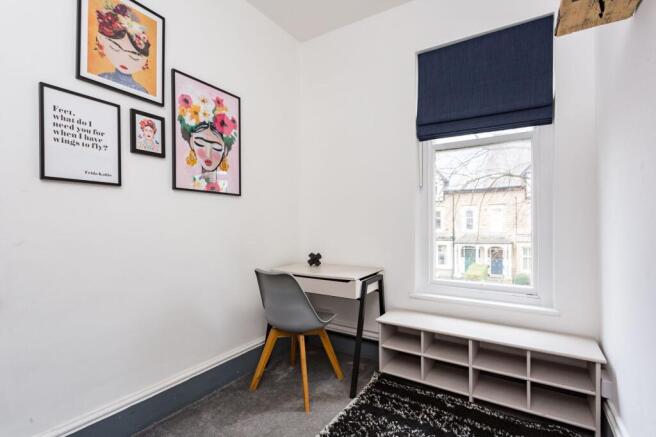 2 bed Flat for sale Image 10