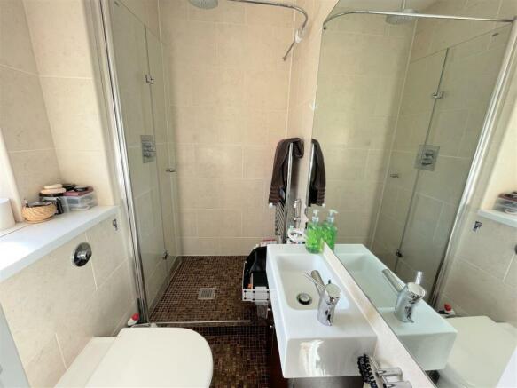 Ensuite shower room