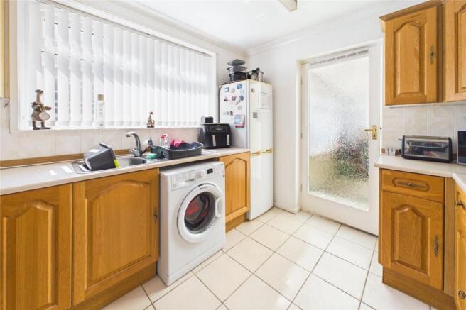 3 bed Bungalow for sale Image 4