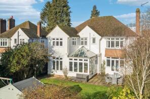 33, The Rowans, Gerrards Cross SL9 8SE