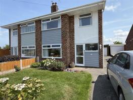 31, Nelson Drive, Pensby CH61 5UP