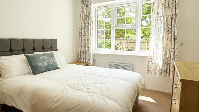 Bedroom(2)