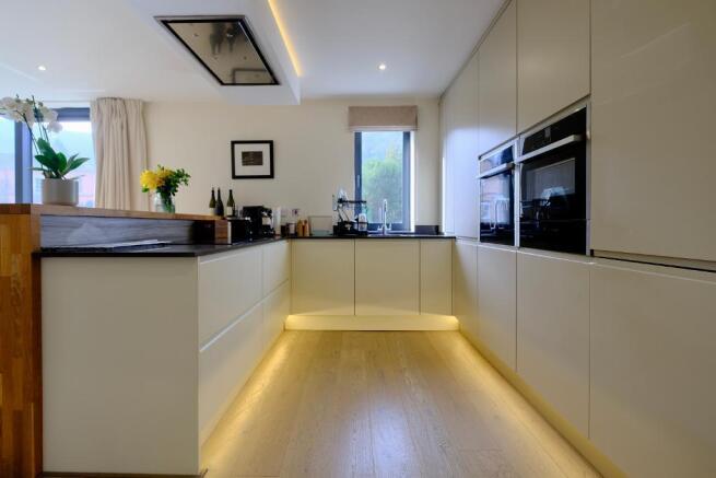 Contemporary kitchen with all appliances