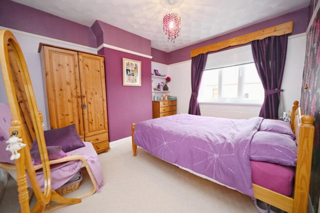 3 bed Semi-Detached for sale Image 10