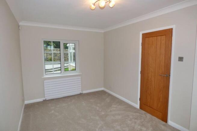 Bedroom 5 / Study