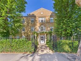 Flat 8, 49 Cranleigh Hall, Balaclava Road, Surbiton KT6 5RY