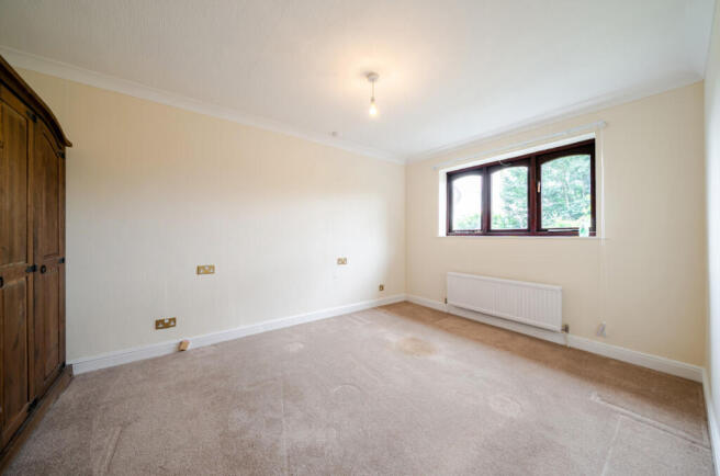 2 bed Bungalow for sale Image 6