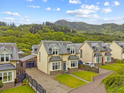 Dundurn Walk, St. Fillans, Crieff, PH6