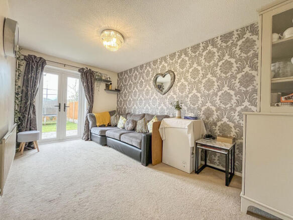 Uttoxeter Close, Wolverhampton photo 4