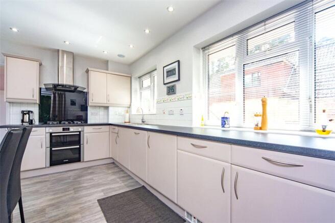 Kitchen Alt