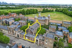 3 East Lodge, Parade Ground Path, London SE18 4BT