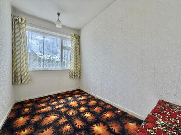 3 bed Semi-Detached for sale Image 10