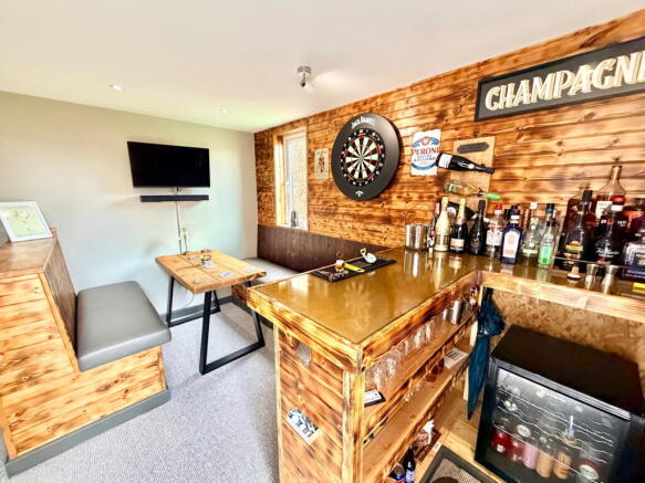 Valley Way, Hoyland, Barnsley, S74 9AN photo 4