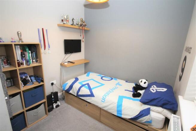 bed3.jpg