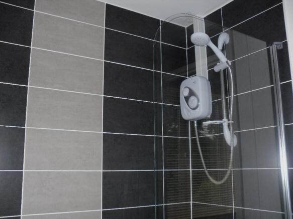 BATHROOM (2)
