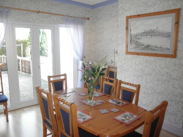 Ding Room