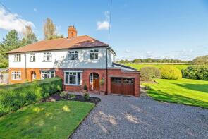 Oakleigh, Stable Lane, Mouldsworth, Chester CH3 8AN
