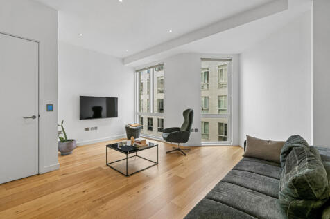 8 Esther Anne Place, London, N1