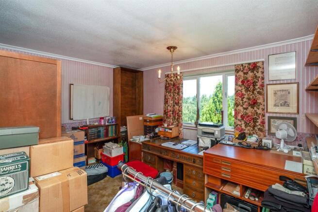 Master Bedroom.jpg