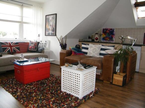 Photo 01