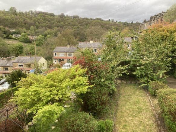 Front Garden & Views