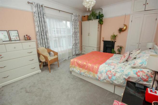 Master Bedroom.jpg