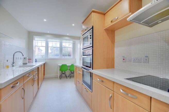 Kitchen / Breakfast Room