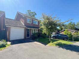 21, Allitt Grove, Kenilworth CV8 2RZ