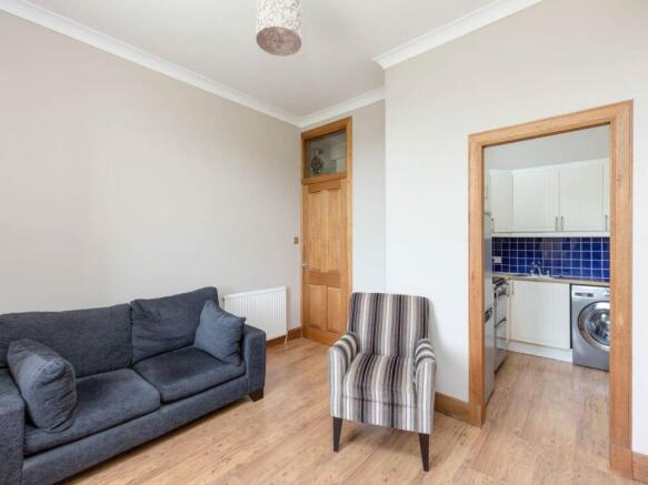 35410_Balfour_St_002