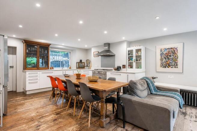 Kitchen/ Reception