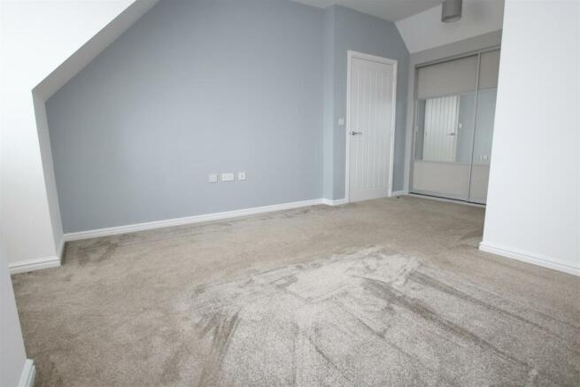 Master Bedroom 3.JPG