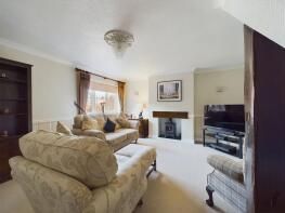 5, Newgate Close, Carlton NG4 1BA