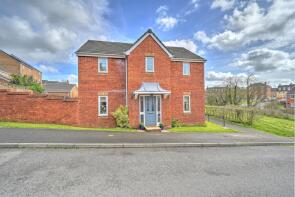 46, Nadder Meadow, South Molton EX36 4BR