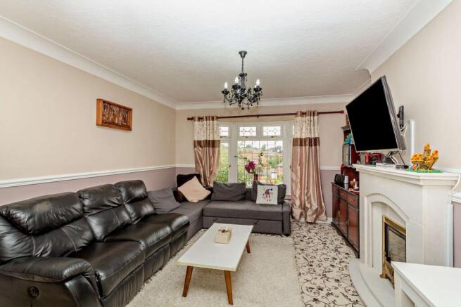 3 bed Semi-Detached for sale Image 5
