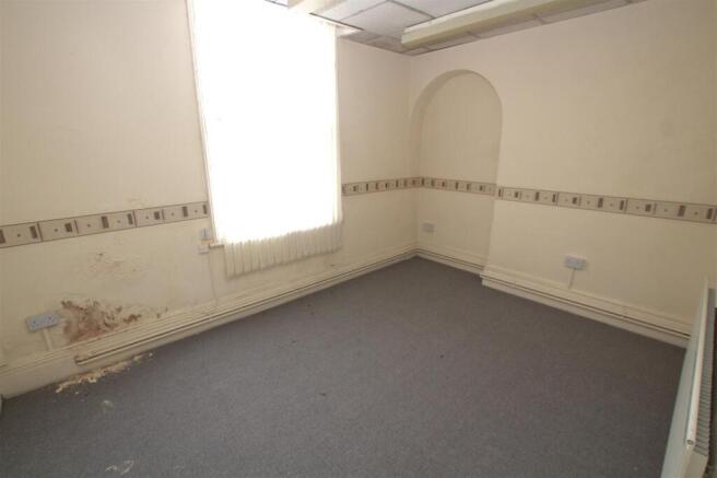 39 bed End of Terrace for sale Image 6