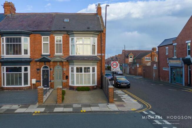 80 Ewesley Road-01-2.jpg