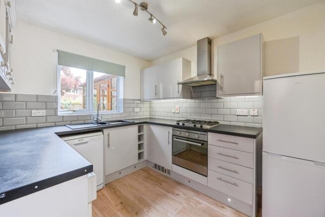 Kitchen: