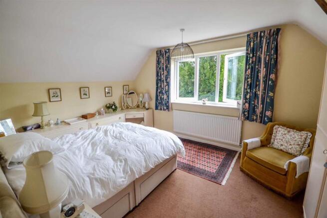 Master Bedroom.JPG