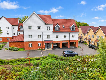 Flemings Farm Close, Runwell, Wickford