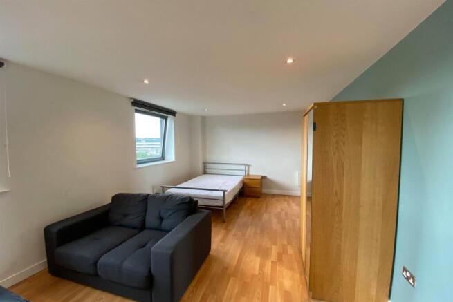 Living & Bedroom