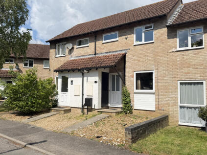 Sarum Walk, Lymington, Hampshire, SO41
